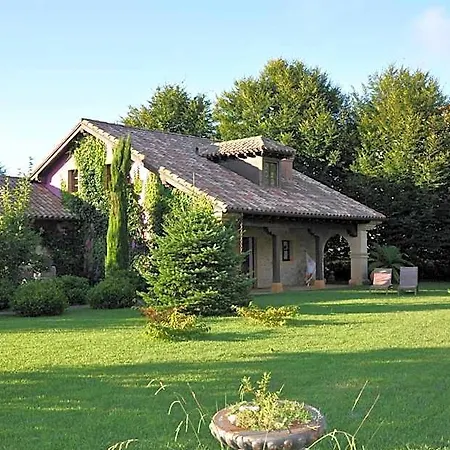 Arcadia 4*